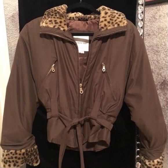 DESIGNER JACKET WITH FAUX FUR TRIM by Andrew Marc - Picture 12 of 13